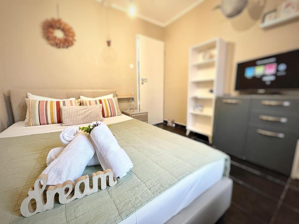 Apartment Private Place To Self Check In-nonstop- Netflix-wifi *