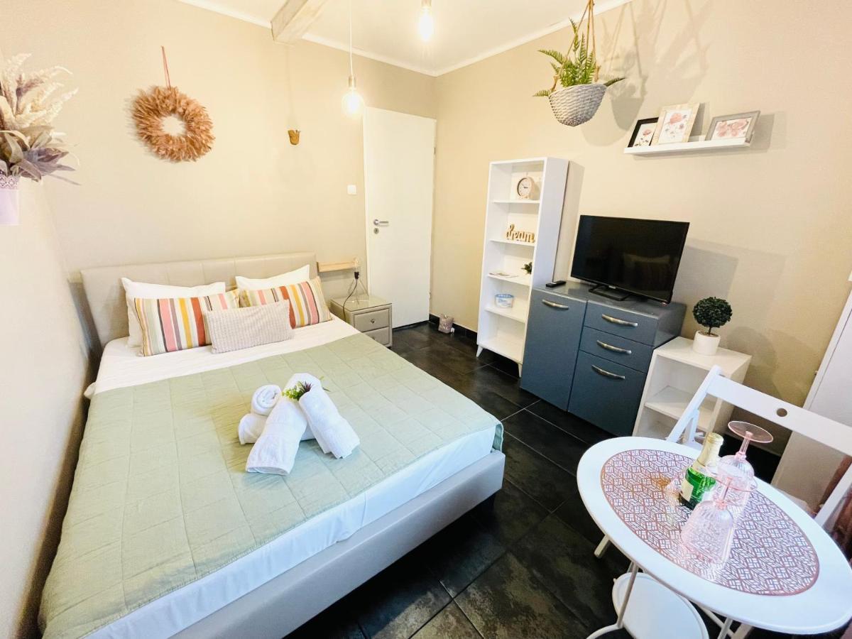 Private Place To Self Check In-nonstop- Netflix-wifi *