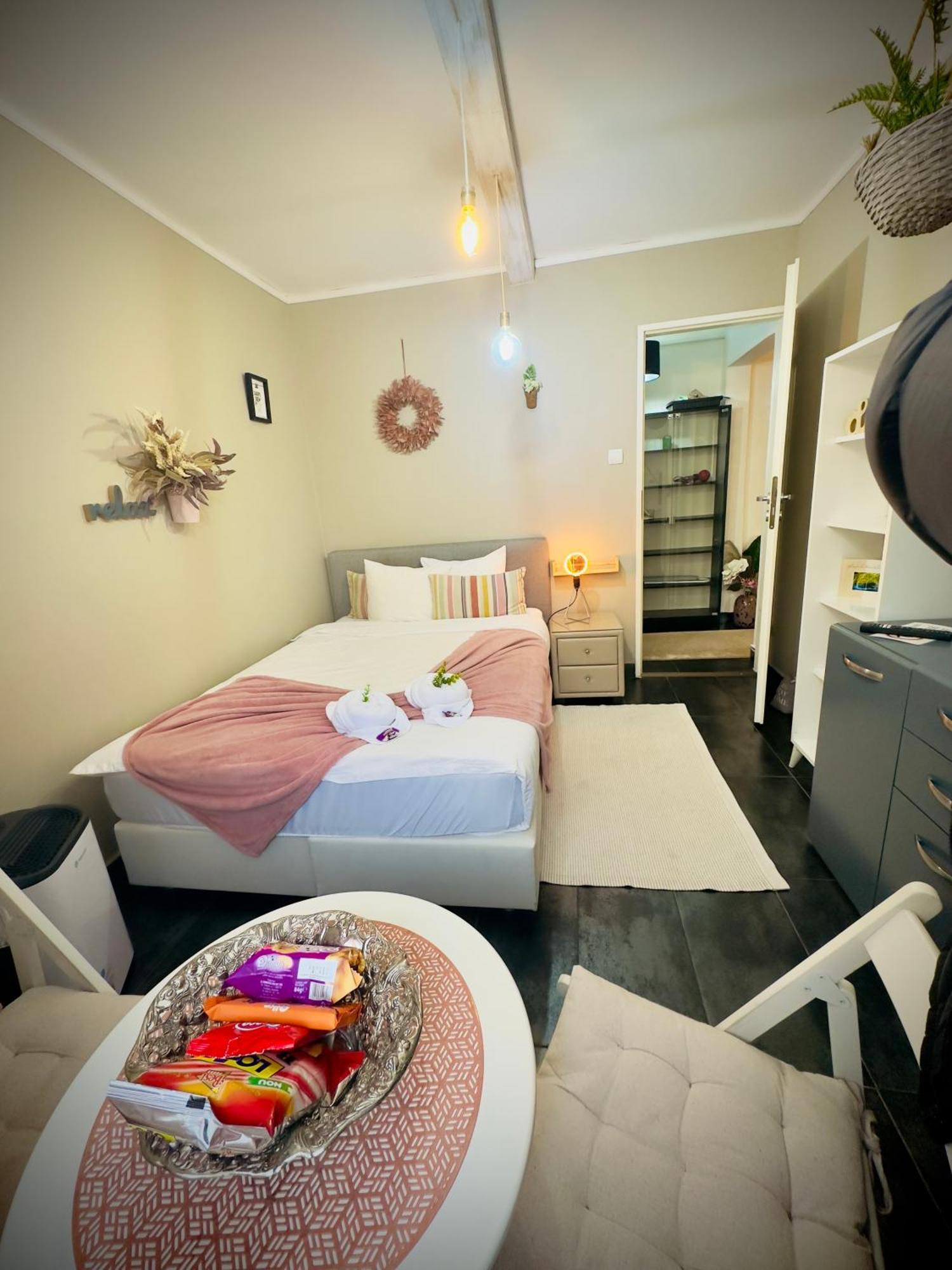 Private Place To Self Check In-nonstop- Netflix-wifi Apartment